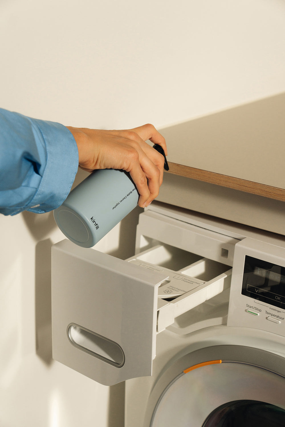 Pump four times into your drawer for a normal load. A heavily soiled load requires up to six pumps.