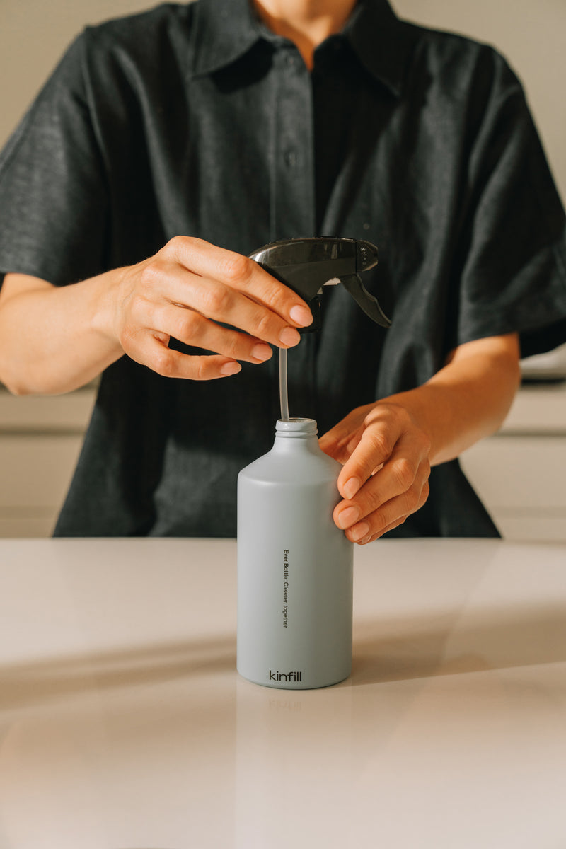 Saves 12+ plastic bottles from landfill a year